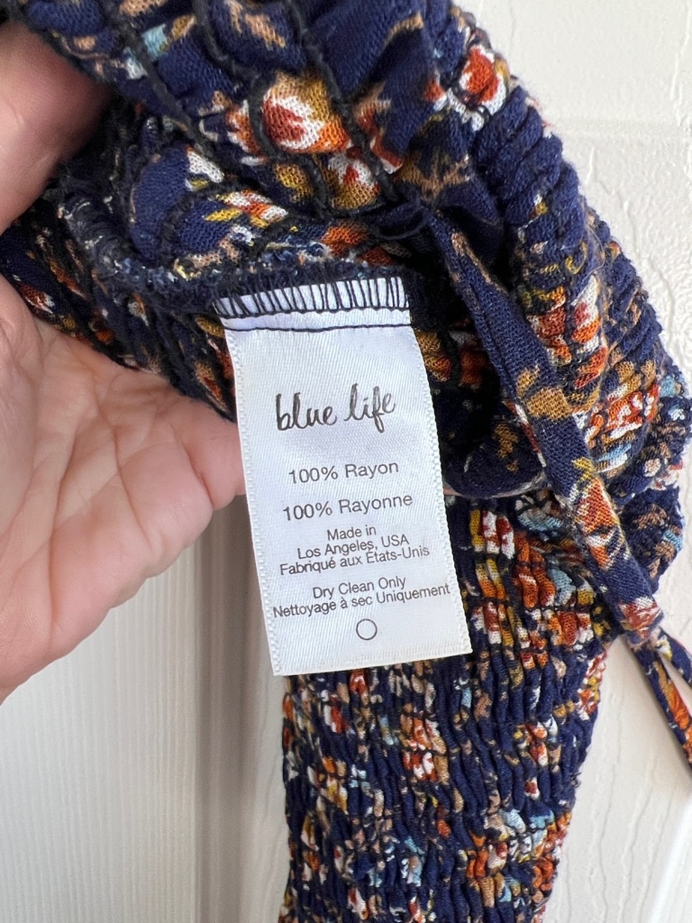 Blue Life smocked jumpsuit navy ditzy floral wide tiered flare legs XS - Picture 7 of 7